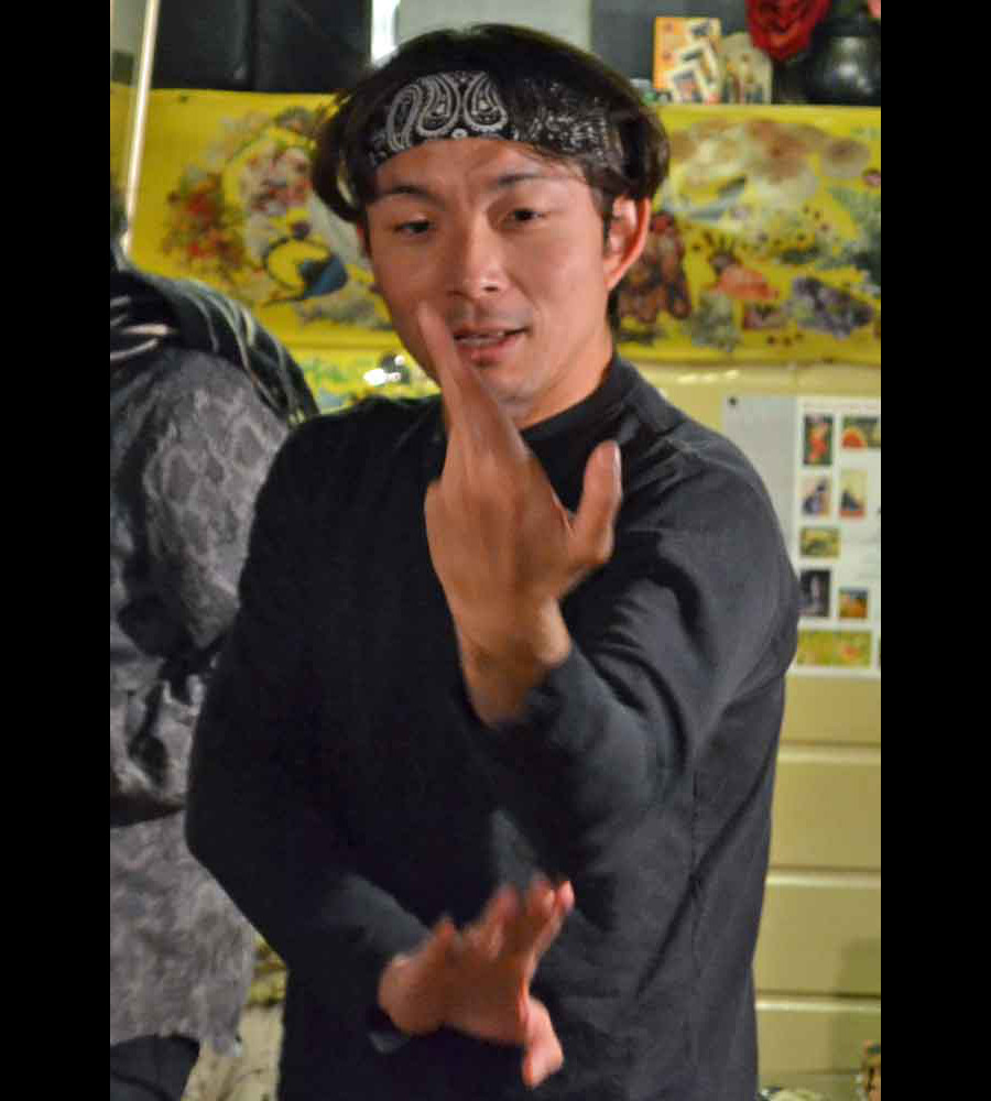 2010年カンフー日本チャンピオン、YUUSAKU氏の演舞パフォーマンス